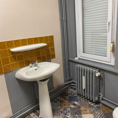 Salle de bain 1er etage 3